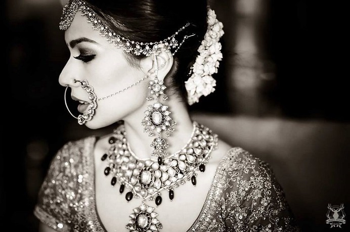 Indian Bridal Photoshoot Poses 2020