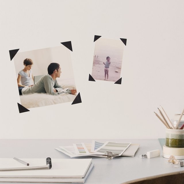 Photo Corners by Ivan Exposito #tech #flow #gadget #gift #ideas #cool
