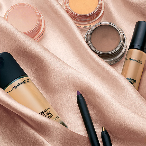 M·A·C Pro Longwear #photography #mac