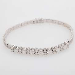 Bracelet with brilliant-cut diamonds, together approx. 2,1 ct