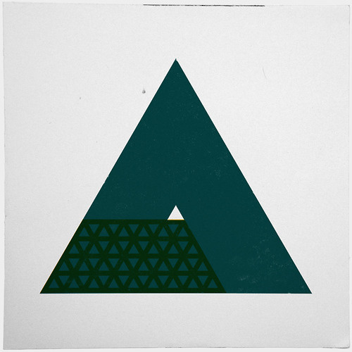 #223 The sum of its parts – A new minimal geometric composition each day