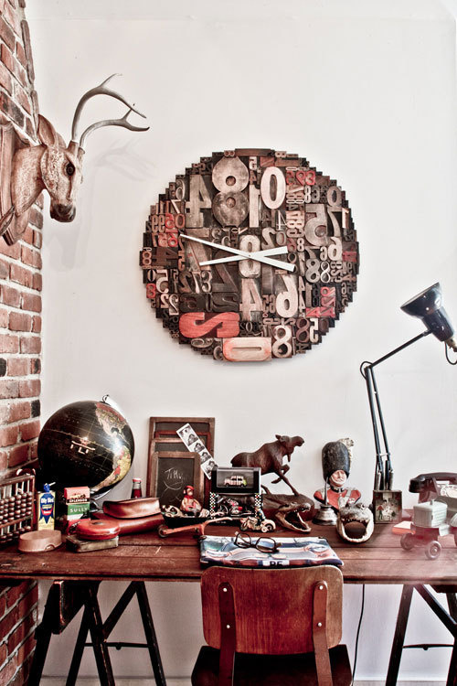 desire to inspire desiretoinspire.net Friday eyeÂ candy #clock #clutter