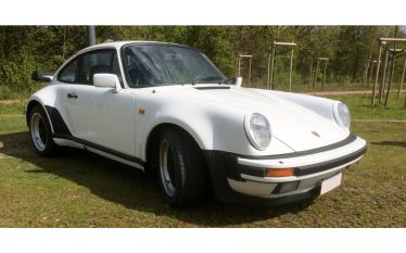 PORSCHE 911 TURBO 3.3 #1984
