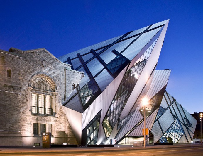 The Queen City: Museums and the Arts in Toronto, © Elliot Lewis Photography