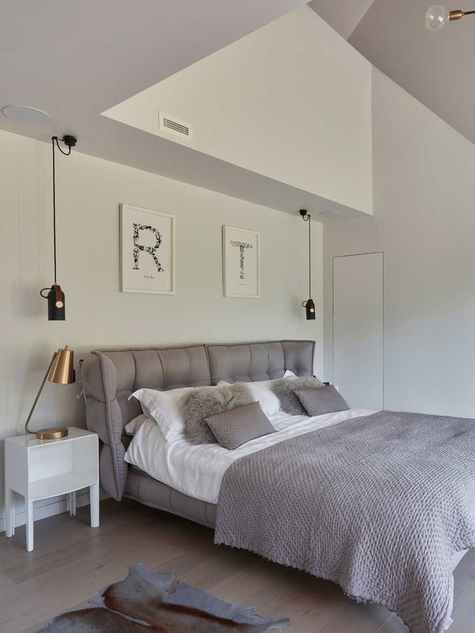 bedroom / Selencky Parson