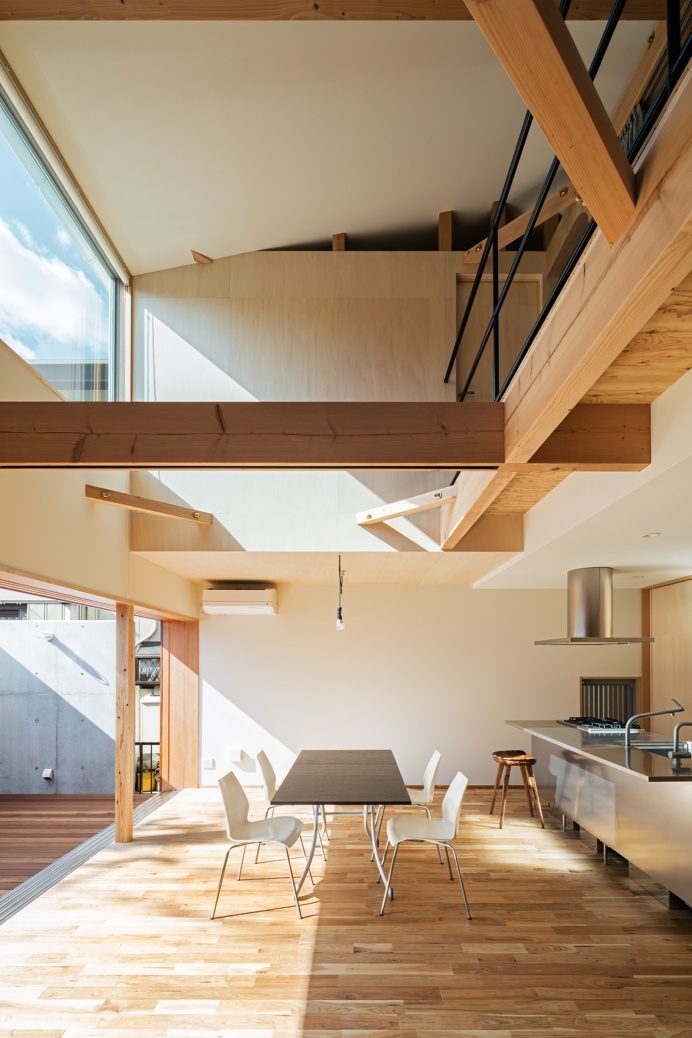 S-House by Coil Kazuteru Matumura Architects