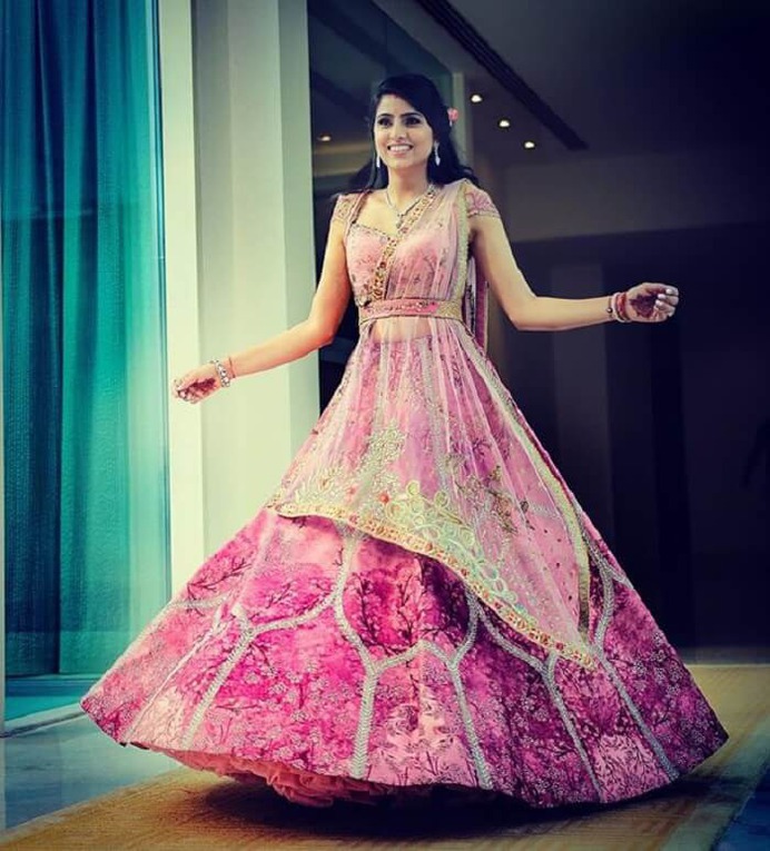 Spellbinding Belted Lehengas for Brides and Bridesmaids