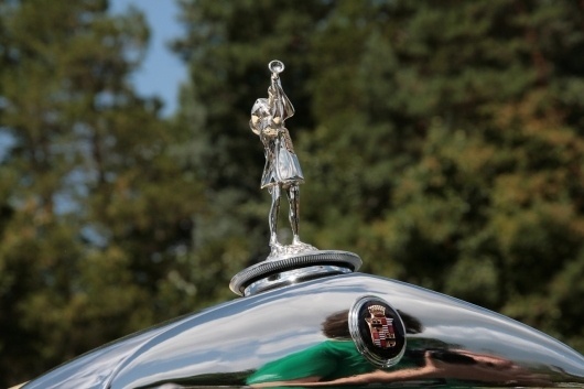Meadowbrook 2009 Hood Ornaments -- Autoblog #automobile #cadillac #ornament #hood #car