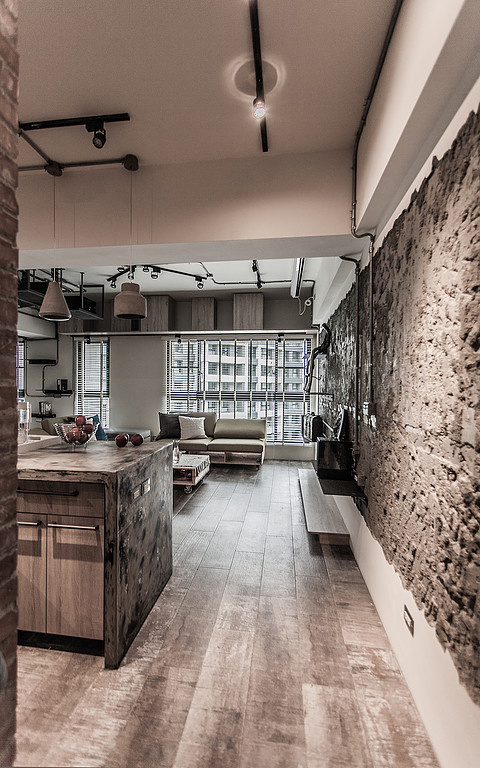 PC House – Industrial Interior Design