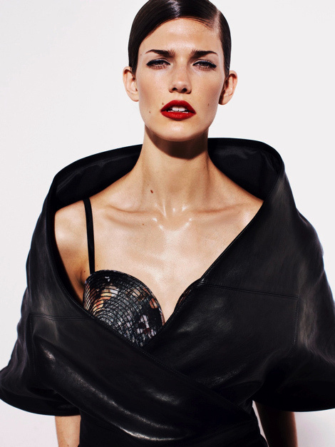 Kendra Spears for Vogue Australia #model #girl #photography #portrait #fashion #beauty