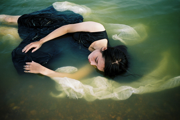 Há»"ng Nhungrr #photo #river #water