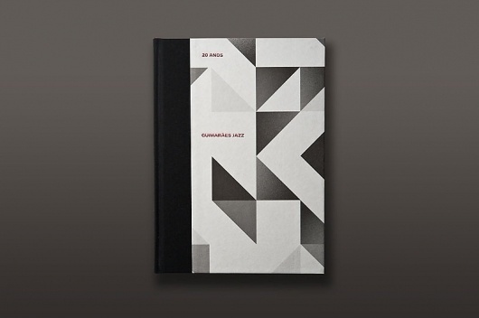Graphic-ExchanGE - a selection of graphic projects #design #graphic #editorial