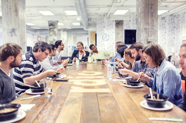 Rdio Workspace #rdio #office #table #workspace