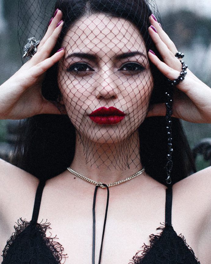 Dark Beauty and Fine Art Portrait Photography by Kenul Rustamova