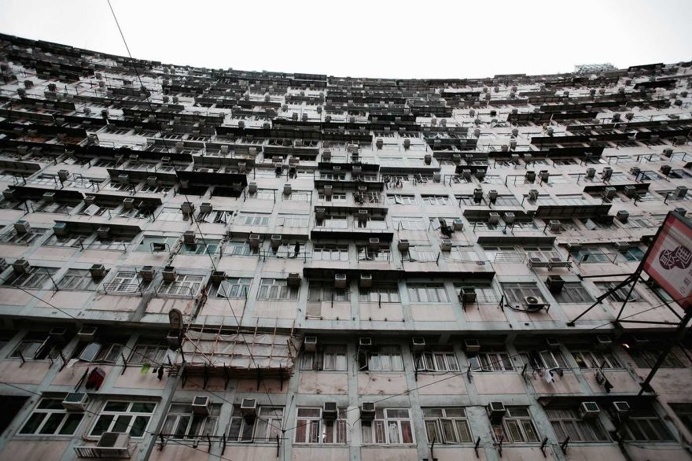 The Charm of Hong Kong in The Rainy Season: Magnificent Urban Photography by Ekaterina Busygina