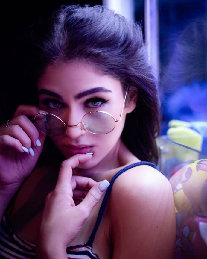 Glorious Beauty and Lifestyle Portraits by Elmer Eraña