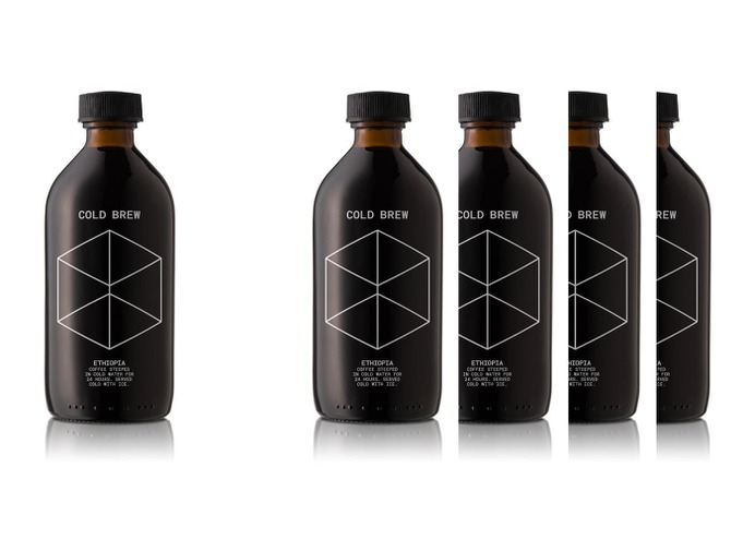Brún Specialty Coffee - Mindsparkle Mag Beautiful packaging, identity and typographic exploration for Brún Specialty Coffee by That Smell in the Netherlands. #branding #corporate #design #identity #color #photography #graphic #design #gallery #blog #project #mindsparkle #mag #beautiful #portfolio #designer