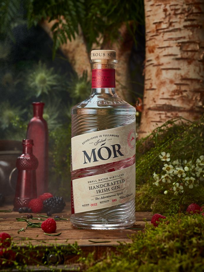 Mor Wild Berry Gin on Behance
