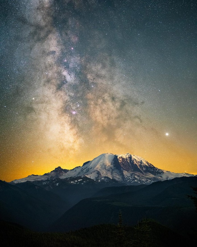 Fantastic Outdoors and Astrophotography by Jack Fusco