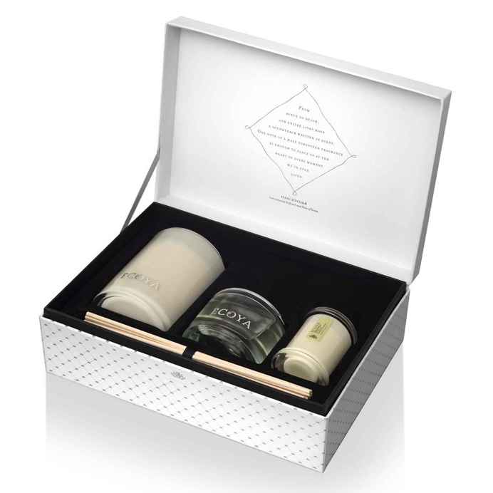 French Pear Scented Large Soy Wax Candle & Diffuser Gift Box , 30 cm x 21 cm x 11 cm
