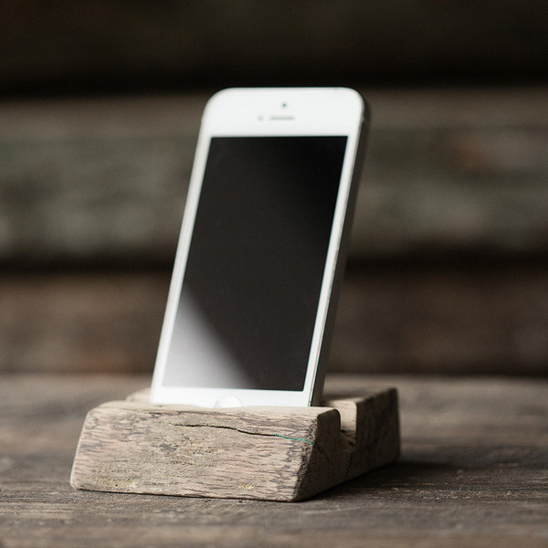 African Spalted Bubinga Mobile Dock #walnut #phone #stand #office #wood #iphone #desk #mobile #bubinga #dock