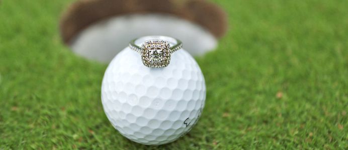 Princess cut engagement rings are alternative to the more popular round brilliant cut or halo engagement rings.