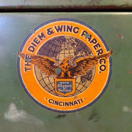 Diem And Wing Paper Co. #badge #eagle #vintage #logo #typography