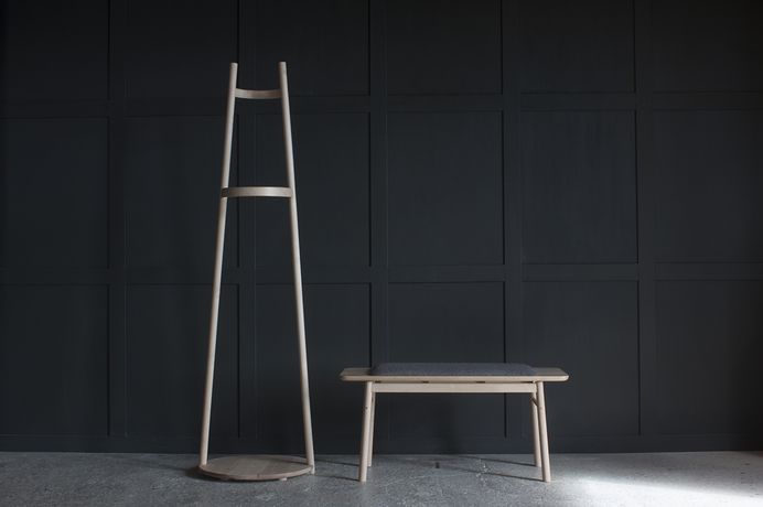 Coatrack by noun