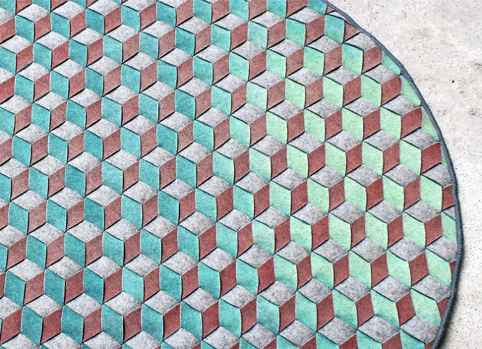 Season Carpet Depending on the Environment