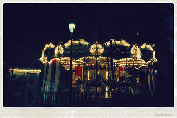 Urban Photography VOL.I #round #merry #go