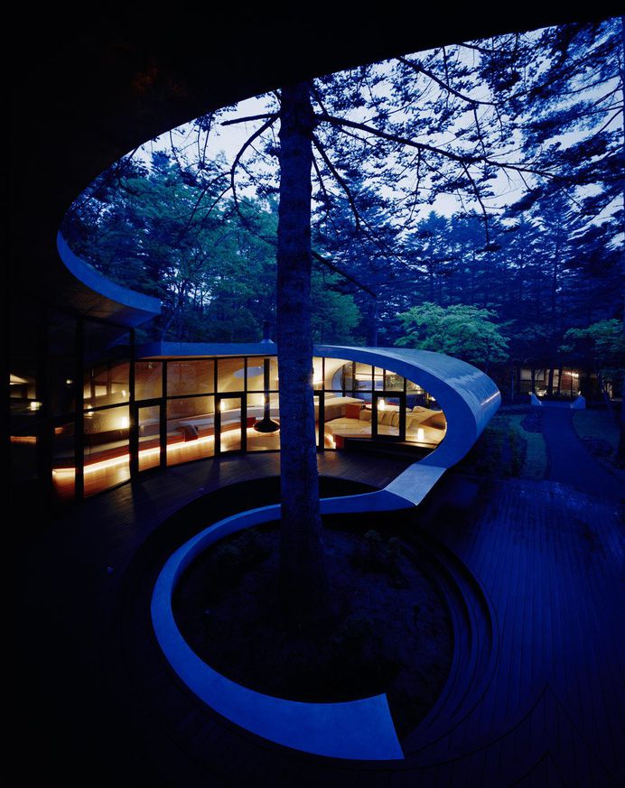 Shell House | Futuristic Forest Home by Artechnic