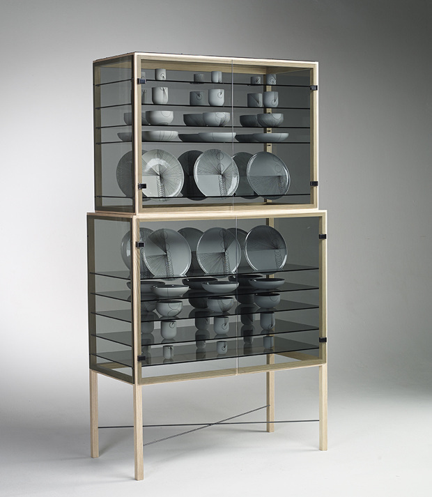 De Intuïtiefabriek #ceramics #design #closet #glass #wood #product
