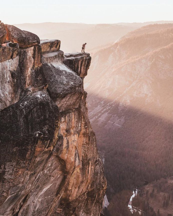 Stunning Lifestyle and Adventure Instagrams by Alex Broadstock