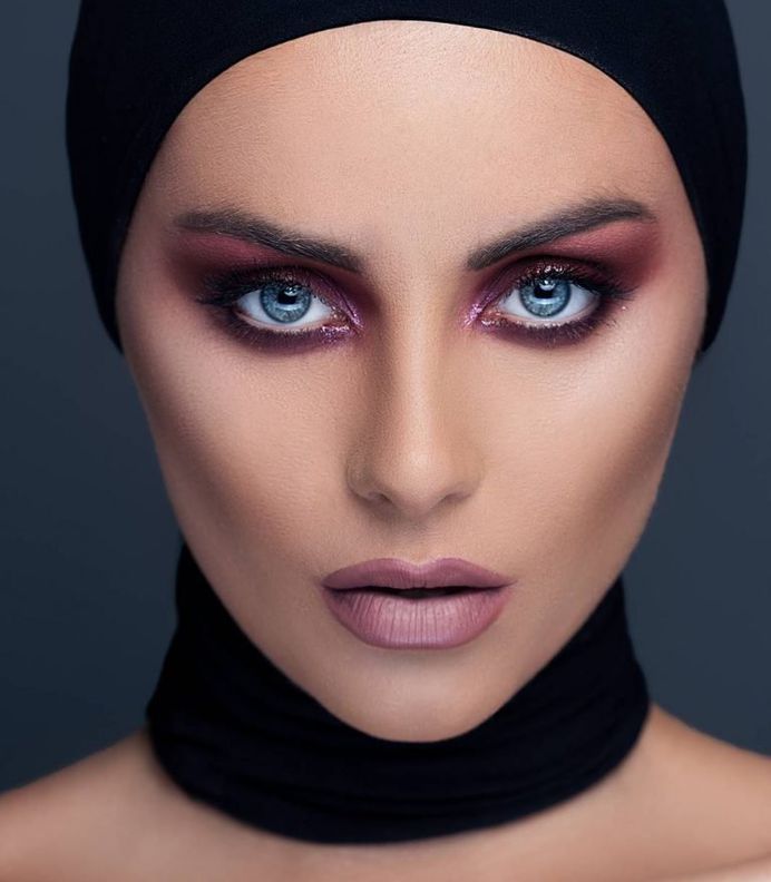 Mesmerizing Fashion and Beauty Portrait Photography by Miguel Quiles