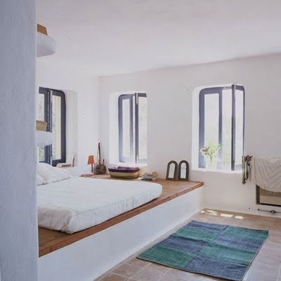 Russian Carpet: Daily inspiration. Mood board. Architecture, art, design, fashion, photography. #gecko #beach #club