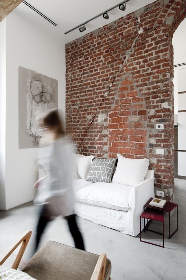 30 sqm Loft Refurbished in Milano