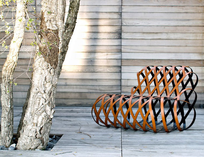 Relaxing Steel Armchair