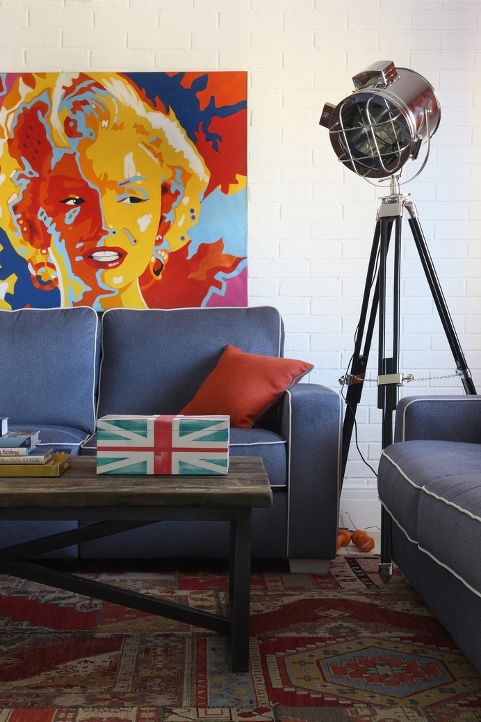 110 square meters apartment with retro and vintage interior - www. homeworlddesign. com (14) #interior #apartments #design #retro #vintage