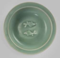 Fine celadon dish with Twin Fish motif, green, blue, glazed #Sets #Teasets #Porcelainsets #Antiqueplates #Plates #Wallplates #Figures #Porcelainfigurines #porcelain