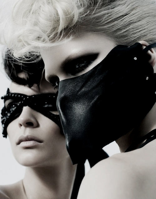 Freedom of Mind #fashion #photography #mask #color