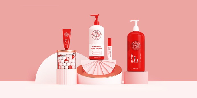 Girls Organic Lab Packaging - Mindsparkle Mag Girls Organic Lab creates organic personal care products personalized to individual needs. The result is a custom product that addresses each customer's concerns with excellence. #packaging #identity #branding #design #color #photography #graphic #design #gallery #blog #project #mindsparkle #mag #beautiful #portfolio #designer