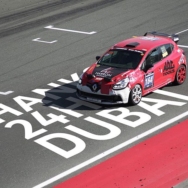 Hankook 24H race Dubai. #racecar #dubairace #24h #dubaitrack #dubaiautodrome #dubaiauto #hankook24hdubai #racing #gprace #mydubai #track #autodrom #speedster #graphicdesign #photography #philkjoe
