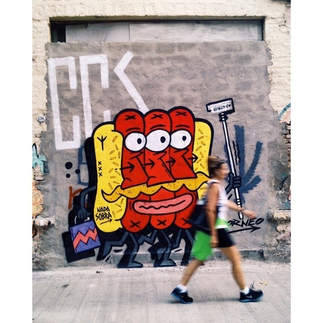 tripe perro #pancho #streetart #perrocaliente #hotdog #street #art #buenosaires