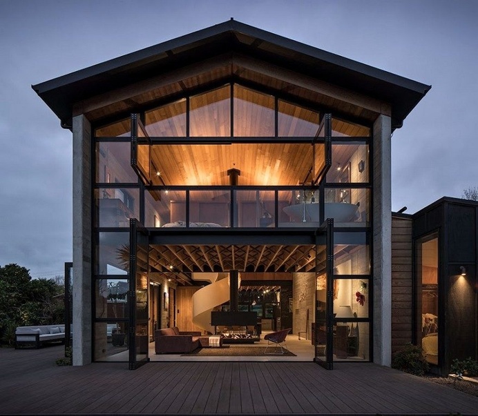 Waiheke House Features Fully Glazed Gable Ends that Maximise the Views and Natural Light
