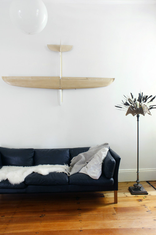 1Anna #couch #interiors #black