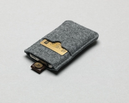 pap-accessories - iPhone Cover Felt #fashion