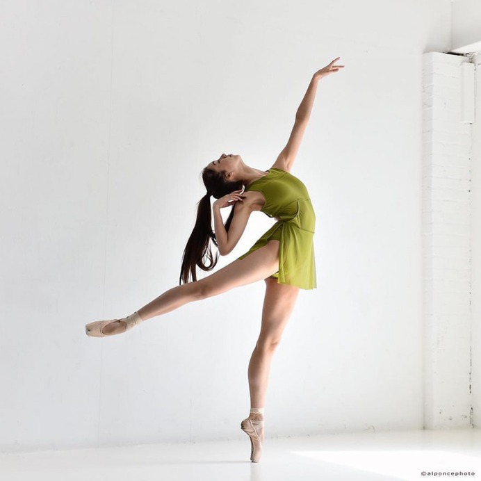 Majestic Portraits of Ballet Dancers by Alvaro Ponce
