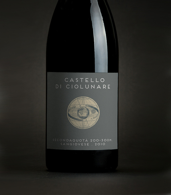 11_18_13_CostelloDiCiolunare_3.jpg #packaging #logo #space