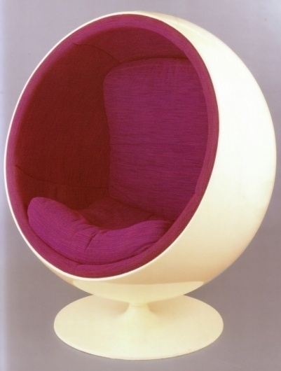 WANKEN - The Blog of Shelby White » Chairs of Mid-Century Modern #modern #ball #chair #aarnio #vintage #eero #midcentury