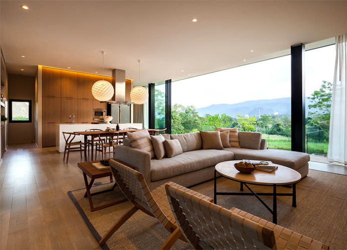 Akas Villa Sits on the Borders of Khao Yai National Park - InteriorZine